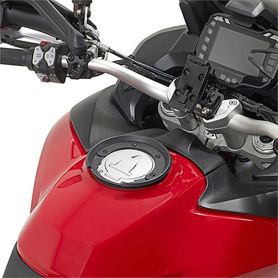 GIVI BF11 Specific flange Ducati Multistrada 950 17-18